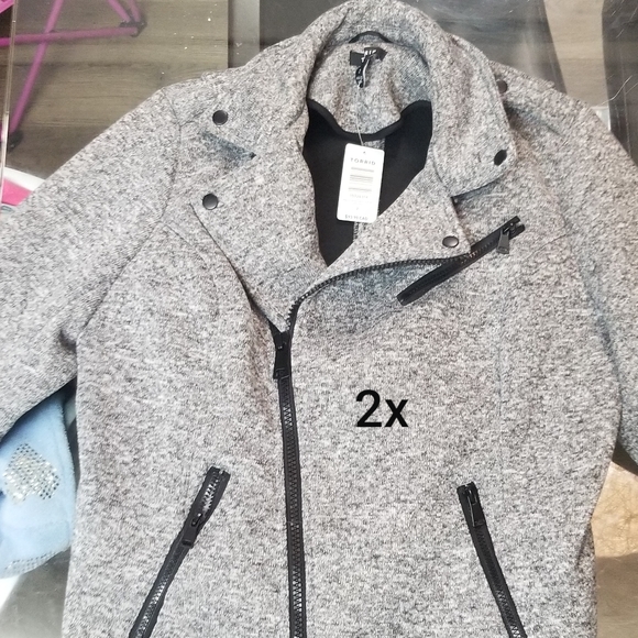 Jacket - Picture 1 of 3